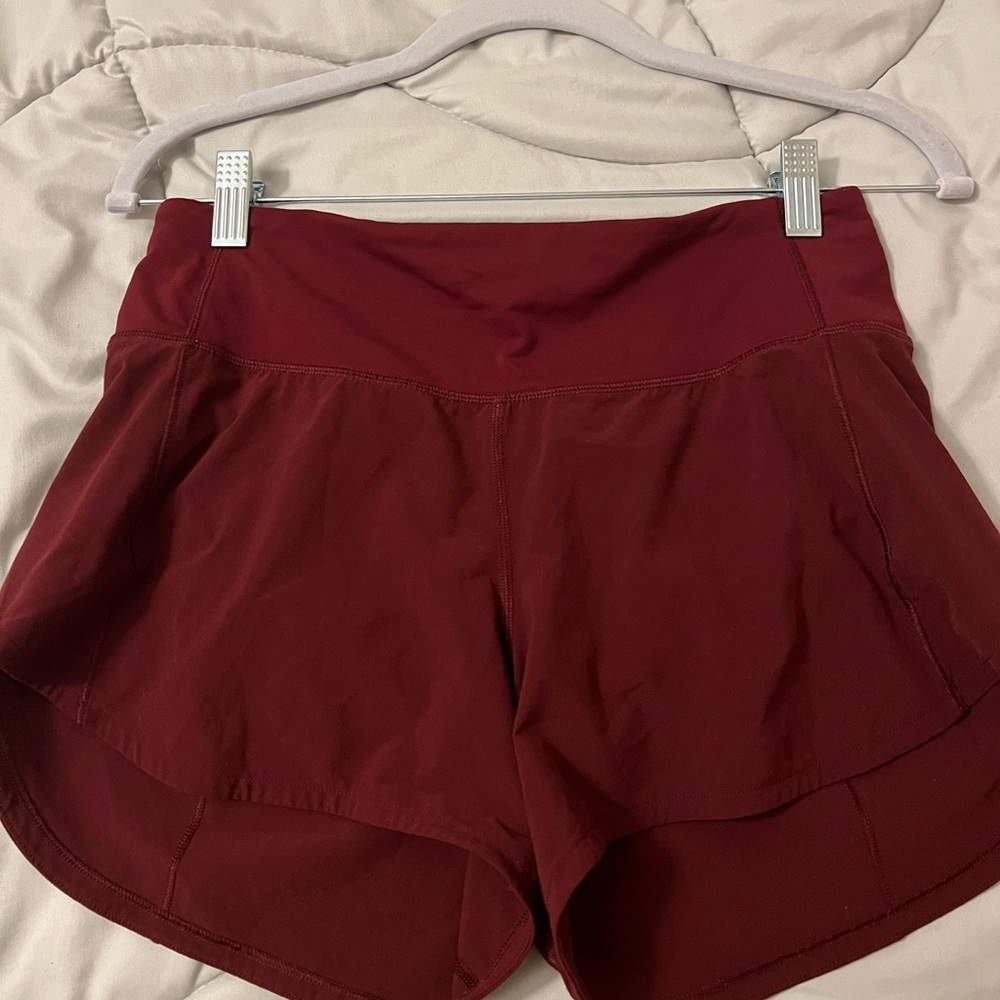Speed up 4 inch lululemon shorts in maroon